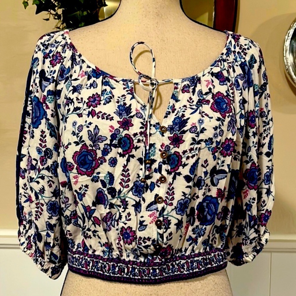 Joie Large Peasant Style Crop Top Ballon Sleeves Boho